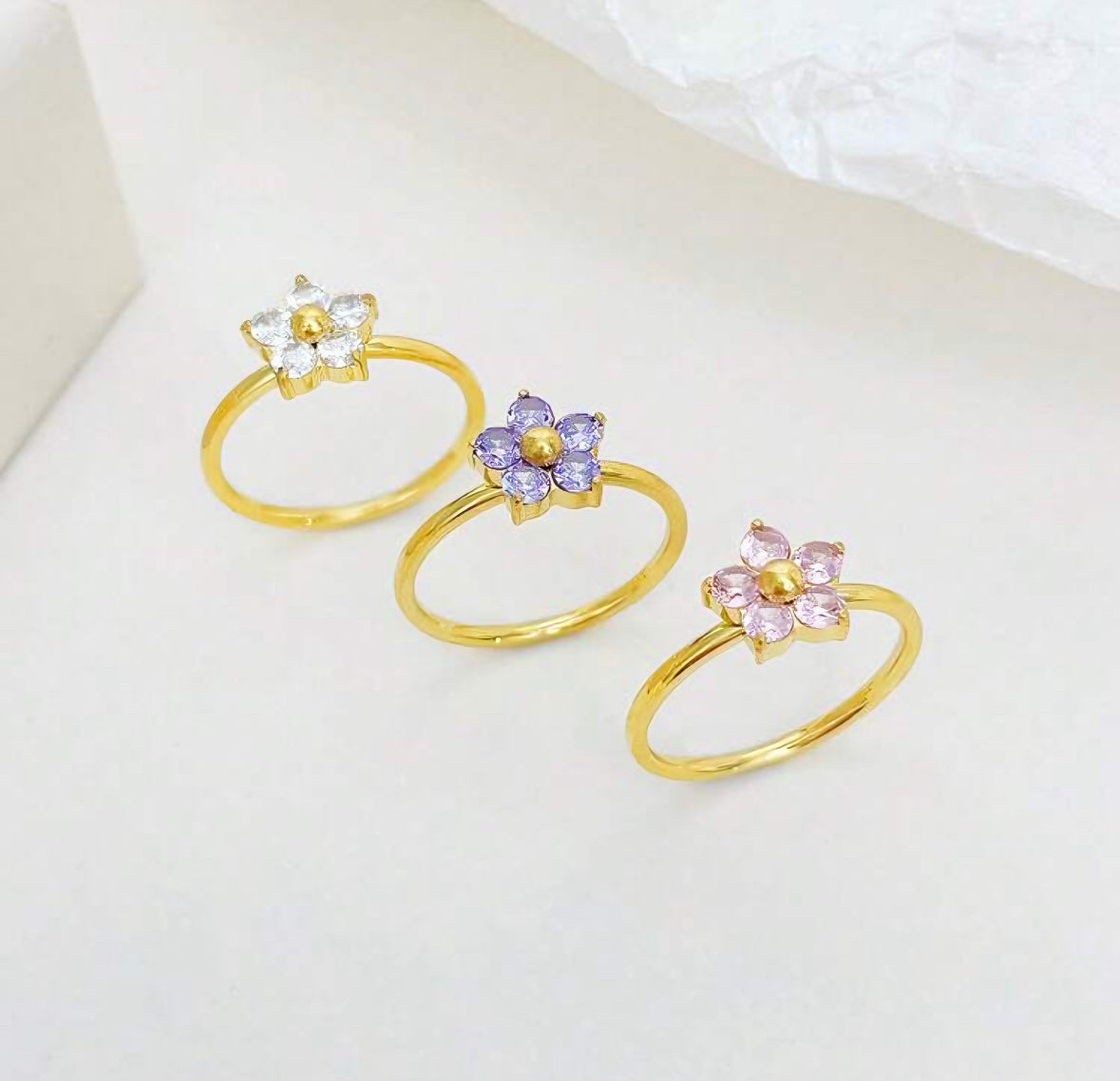 Anello Iside