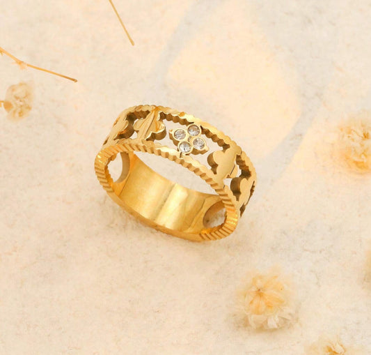 Anello Astrid