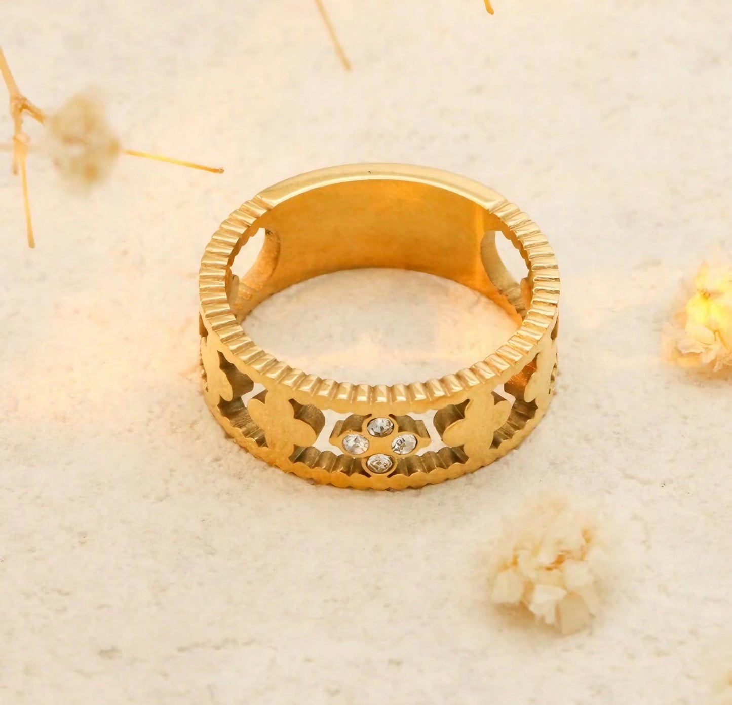 Anello Astrid